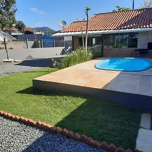 Casa Santa Catarina Com Piscina Piçarras